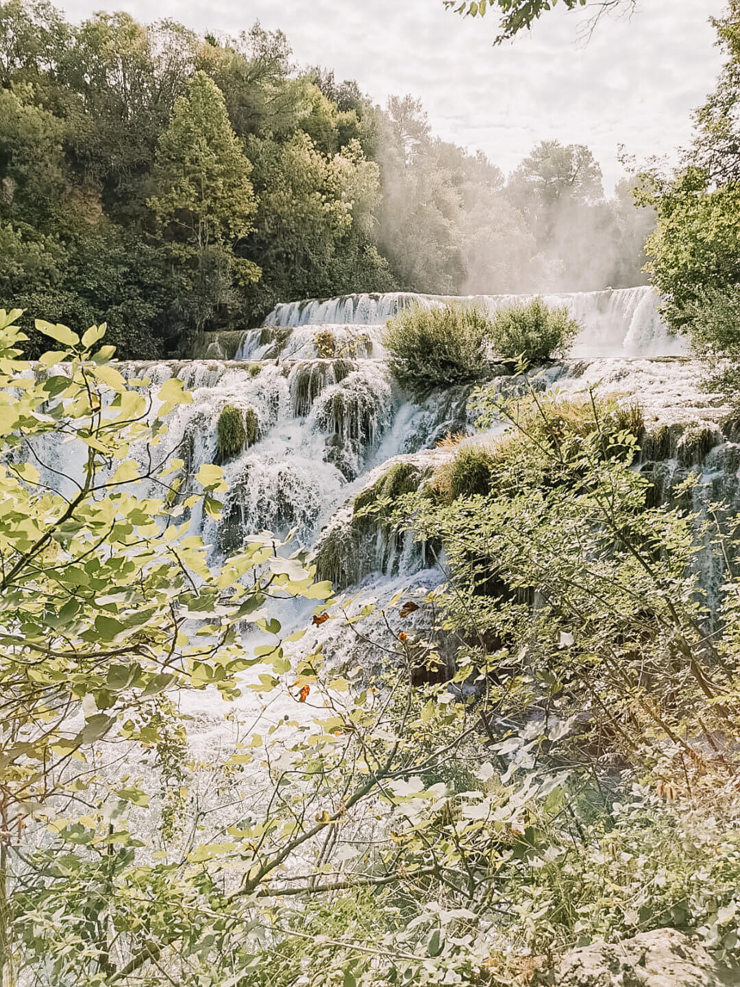 Krka Nationalpark Kroatien Wasserfälle Reisen mit Kindern Familien