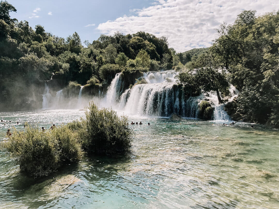 Krka Nationalpark Kroatien Wasserfälle Reisen mit Kindern Familien